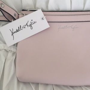 Kendal and Kylie clutch!